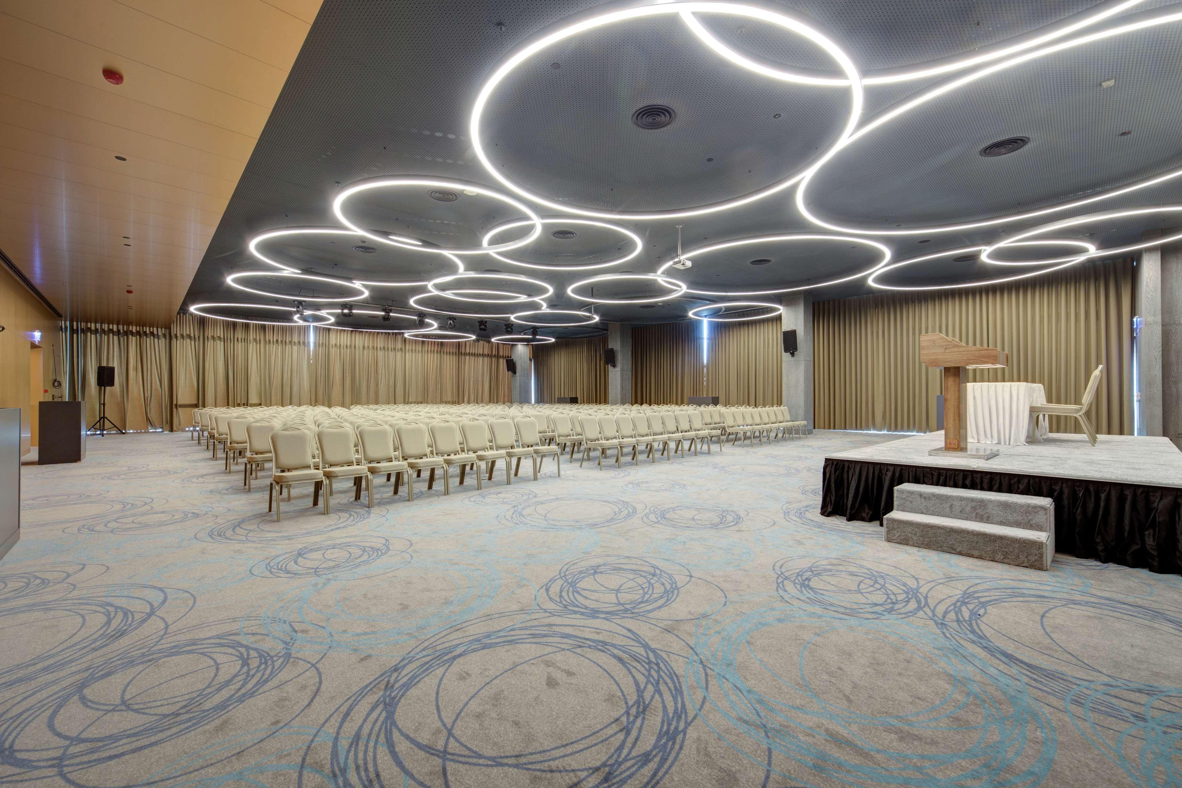 Doubletree By Hilton Adana Hotell Exteriör bild