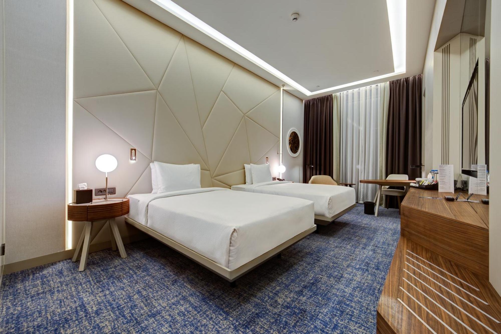 Doubletree By Hilton Adana Hotell Exteriör bild