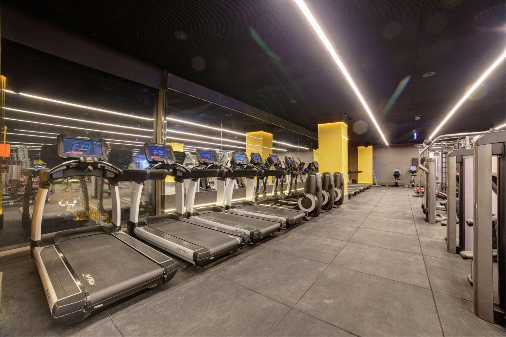 Doubletree By Hilton Adana Hotell Exteriör bild