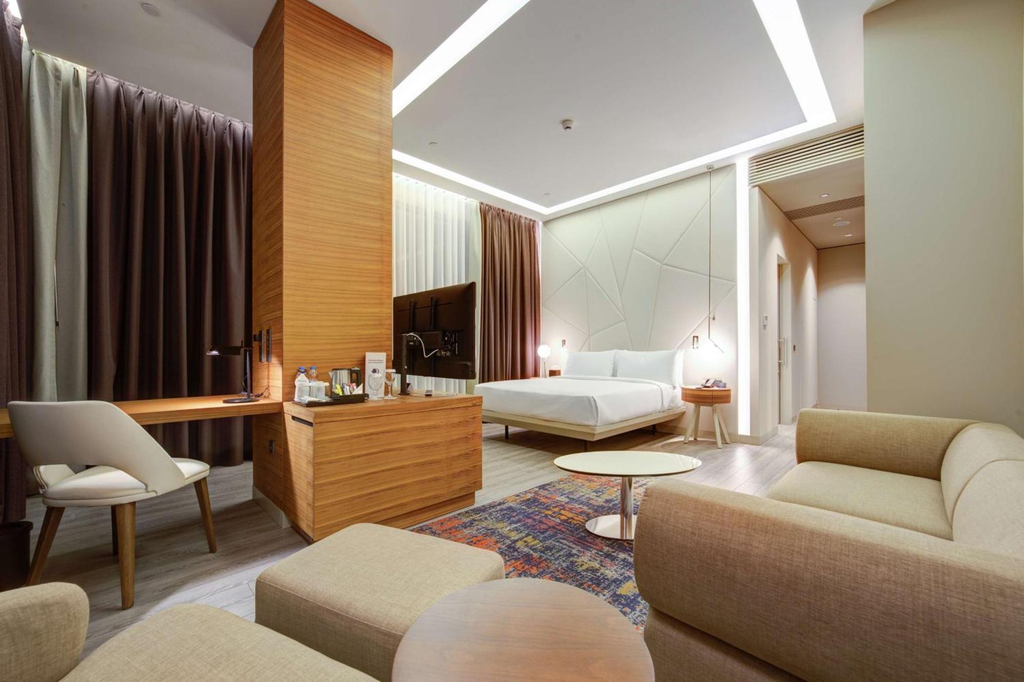 Doubletree By Hilton Adana Hotell Exteriör bild
