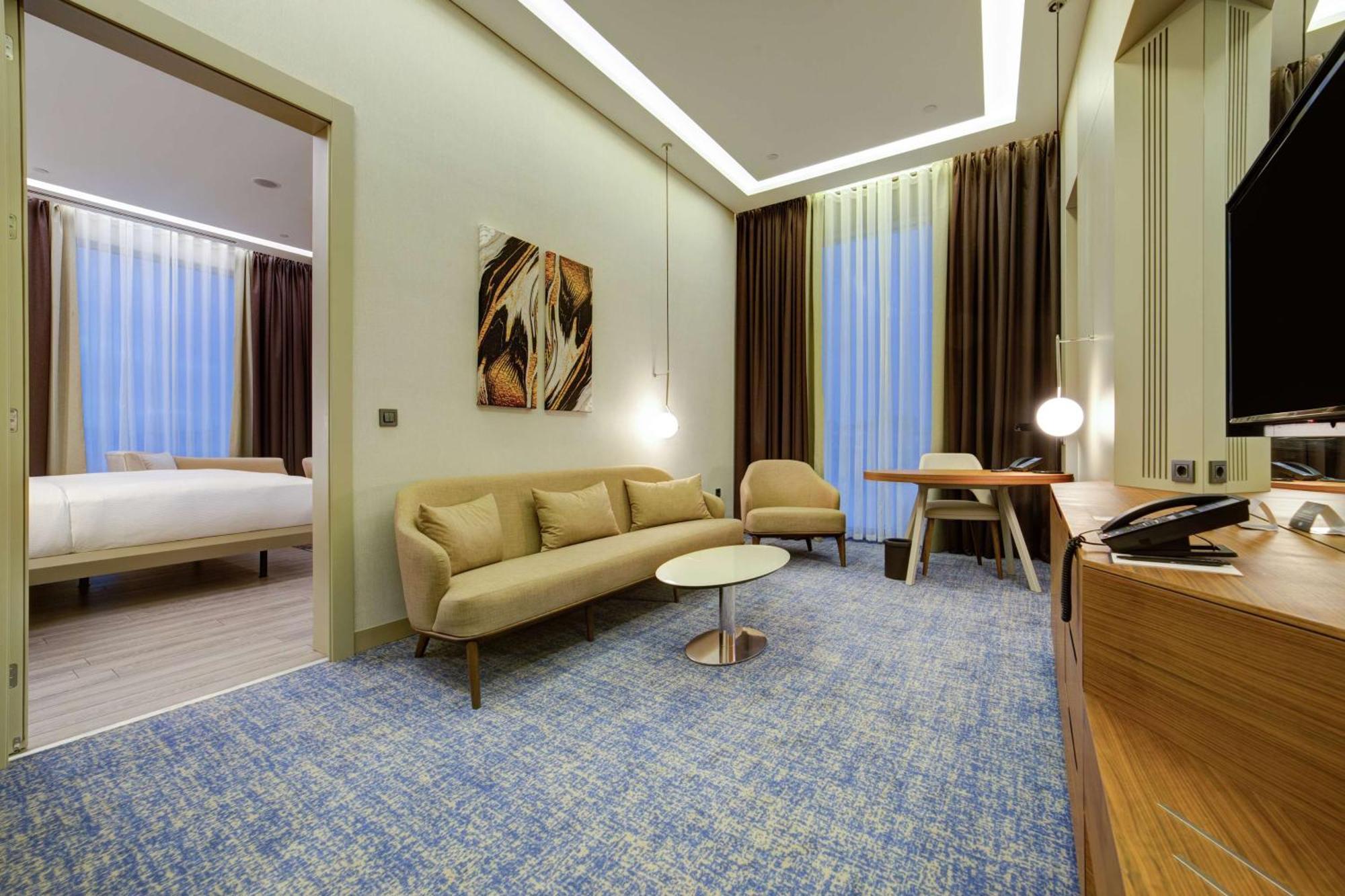 Doubletree By Hilton Adana Hotell Exteriör bild