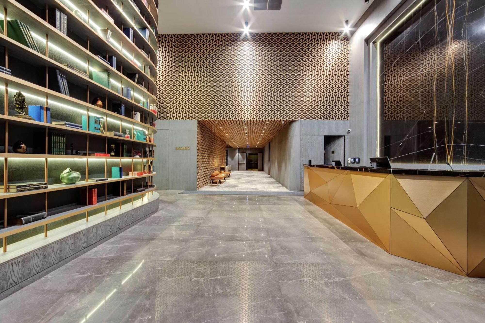 Doubletree By Hilton Adana Hotell Exteriör bild